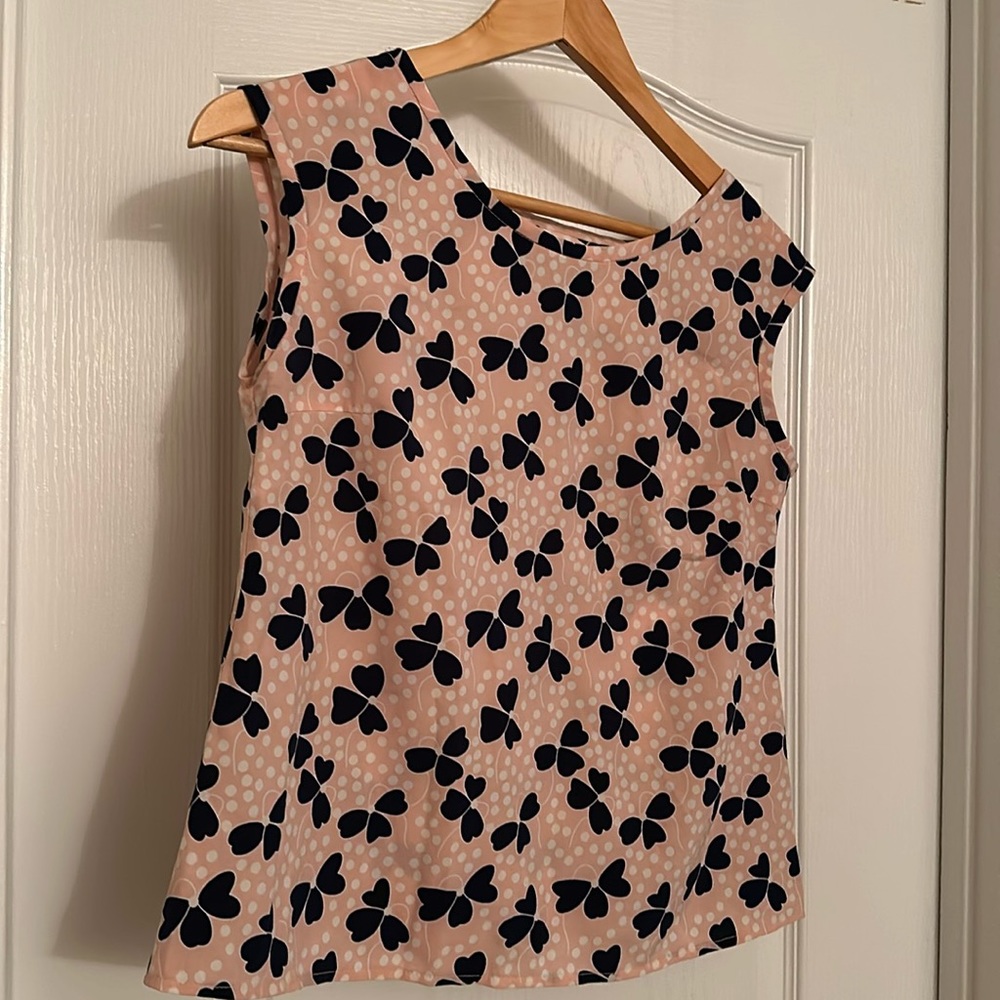 Cute pink and blue pattern tank